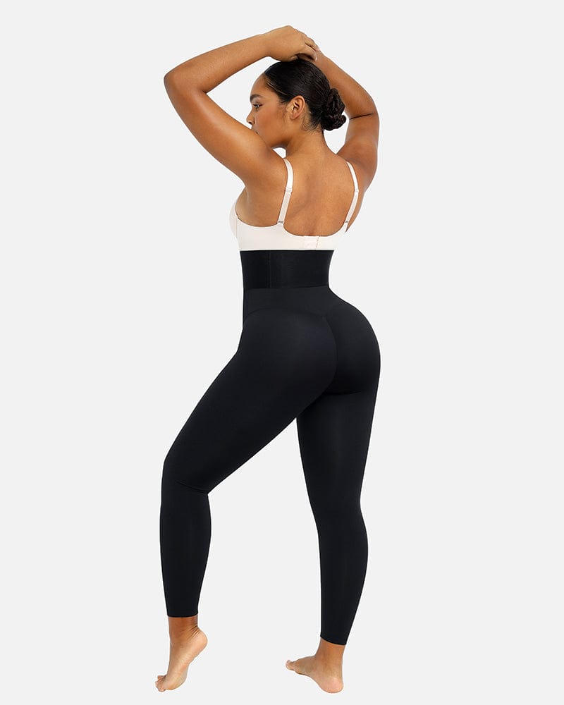 No need to wear an extra bra, just enjoy your effortless chic!! Let's slay  in this AirSlim® ElasticFuse Waistband Shaping Bodysuit. �