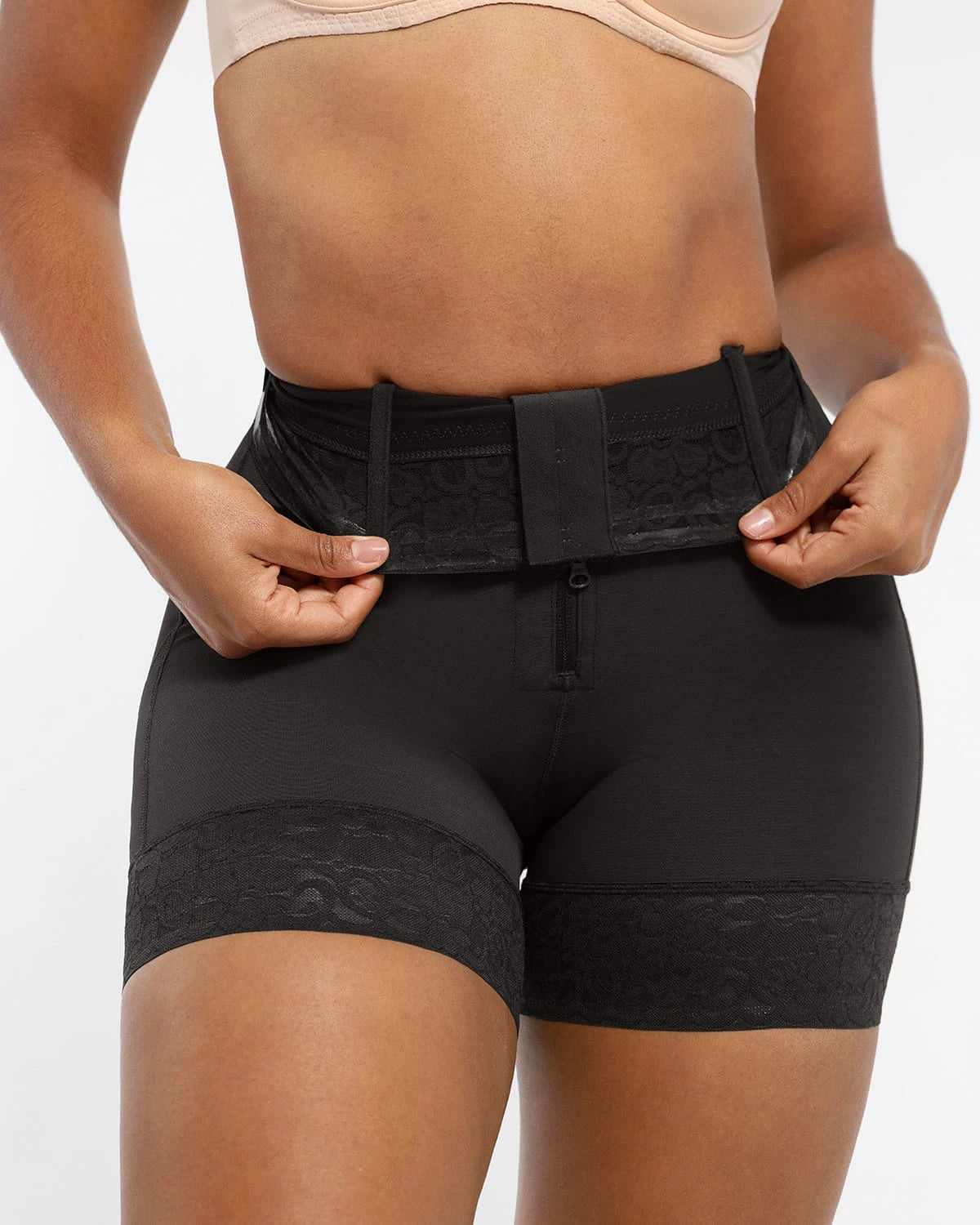 AirSlim® Mid-Rise Steel Boned Butt-Lifting Shorts