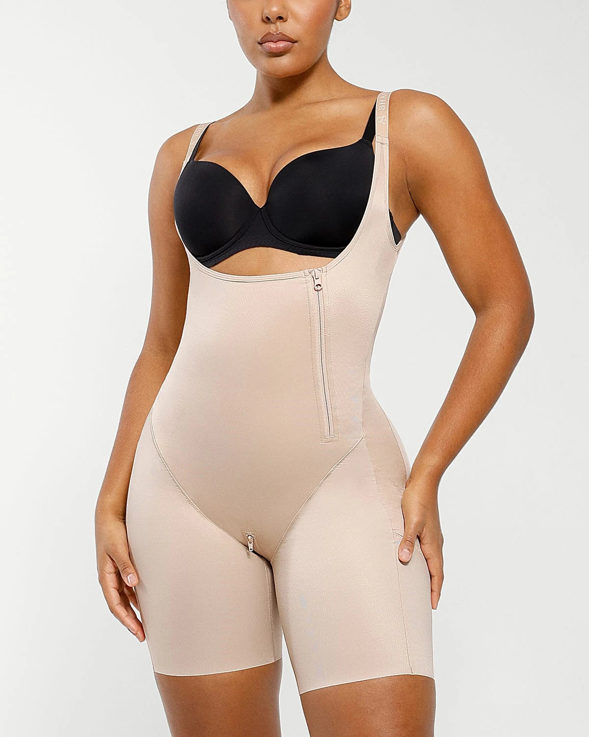 AirSlim® Open Bust Butt-Lifting Full Bodysuit