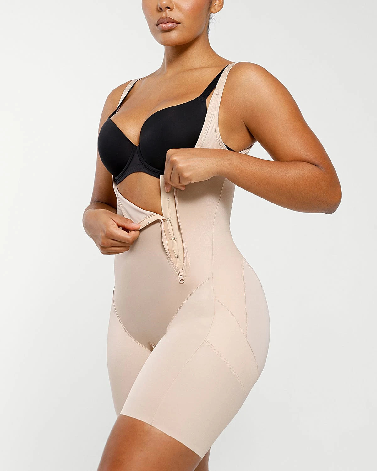 AirSlim® Open Bust Butt-Lifting Full Bodysuit