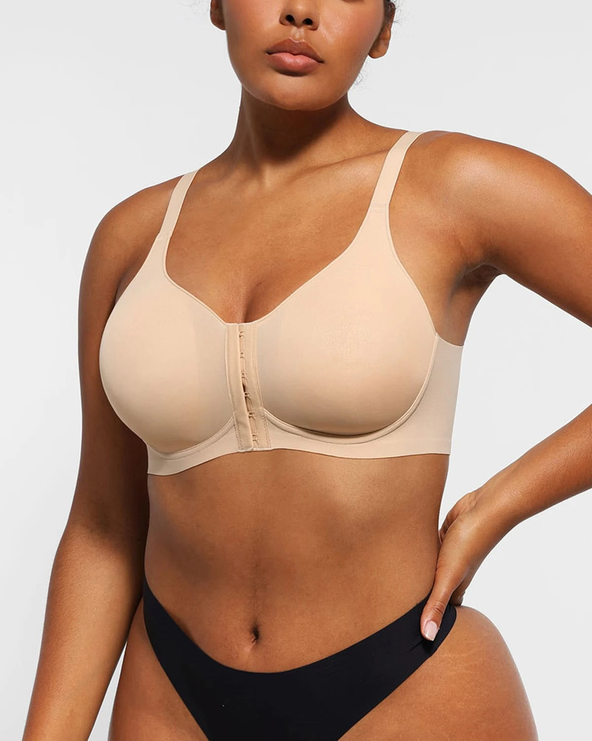 CoreSculpt™  Wireless Front-Hook Back Smooth Bra