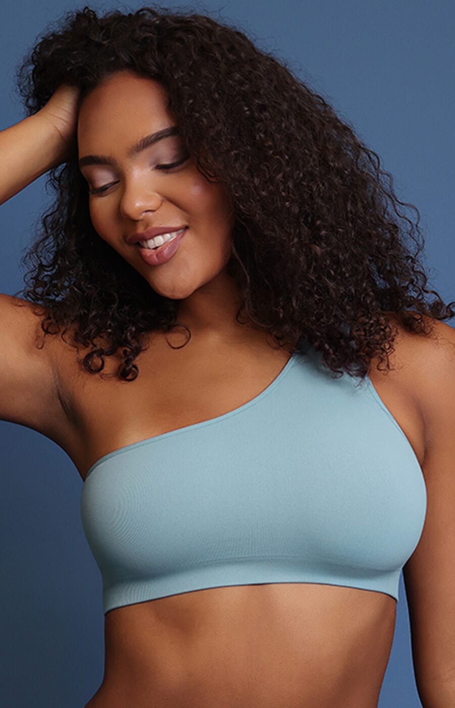 Shapellx - Shape, sculpt, and slay! Ready? 🌊 👉🏻 Smart Sculpt Ruched  Twist-Front Shaping Swimsuit link in bio/highlights #Shapellx  #springfashion #summertime #shapellxshapewear #newin #swimsuit #swimwear