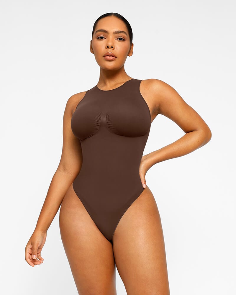 Wanna be snatched for the New Year? Well @shapellxofficial will do that for  you! Shop the website and use my code Danielle66 for money off 😘🤍 Shaper  Modeled: AirSlim® Boned Sculpt High