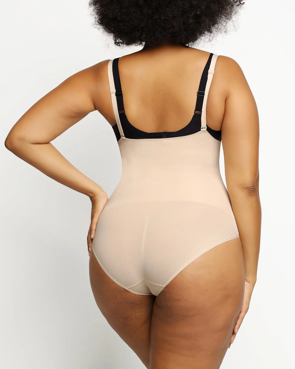 PowerConceal™ Eco Seamless Shaper