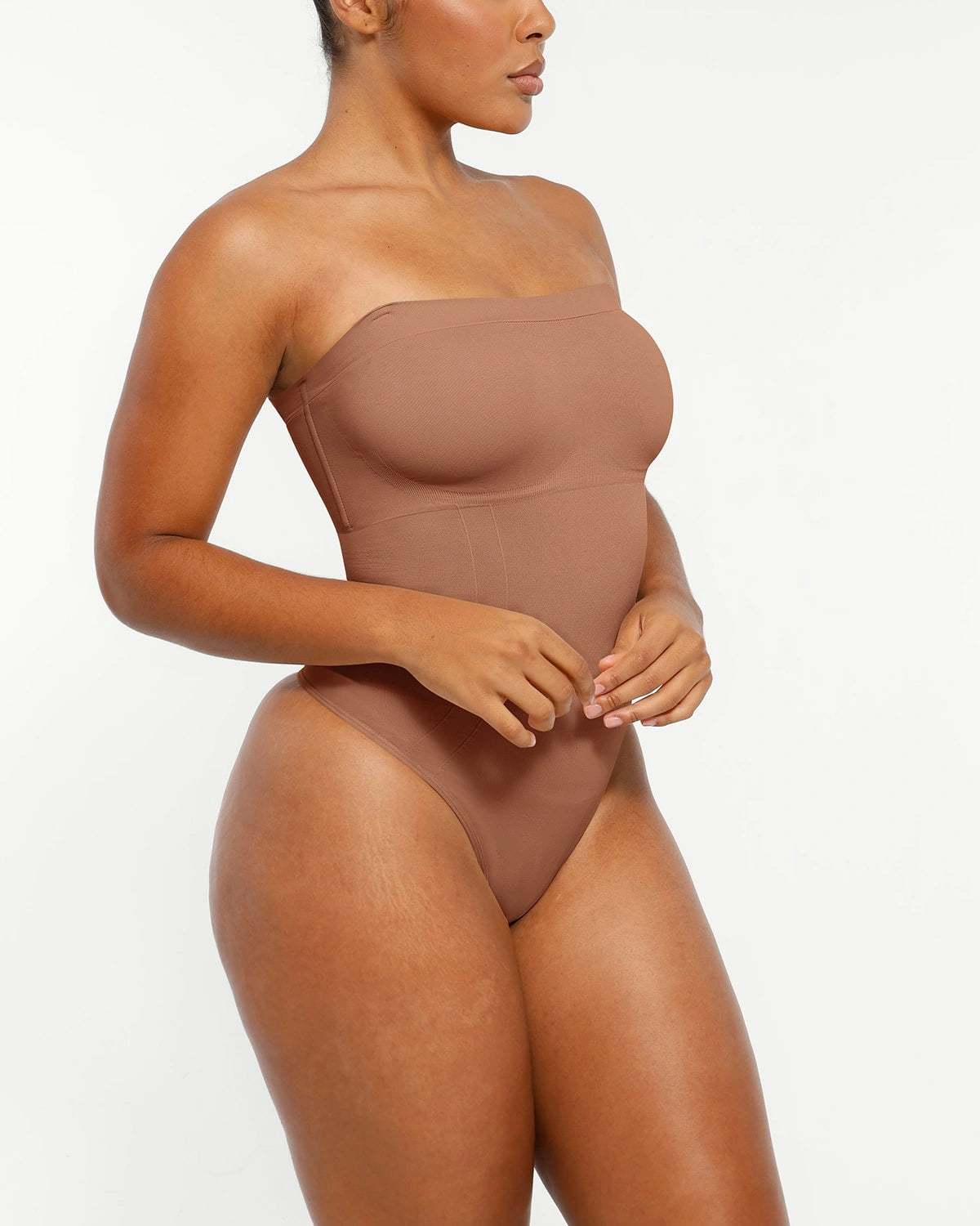 Seamless Sculpt Strapless Thong Bodysuit