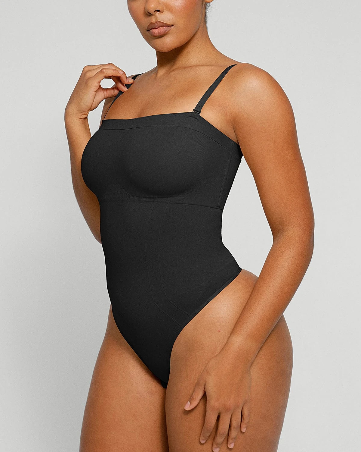 Seamless Sculpt Strapless Thong Bodysuit